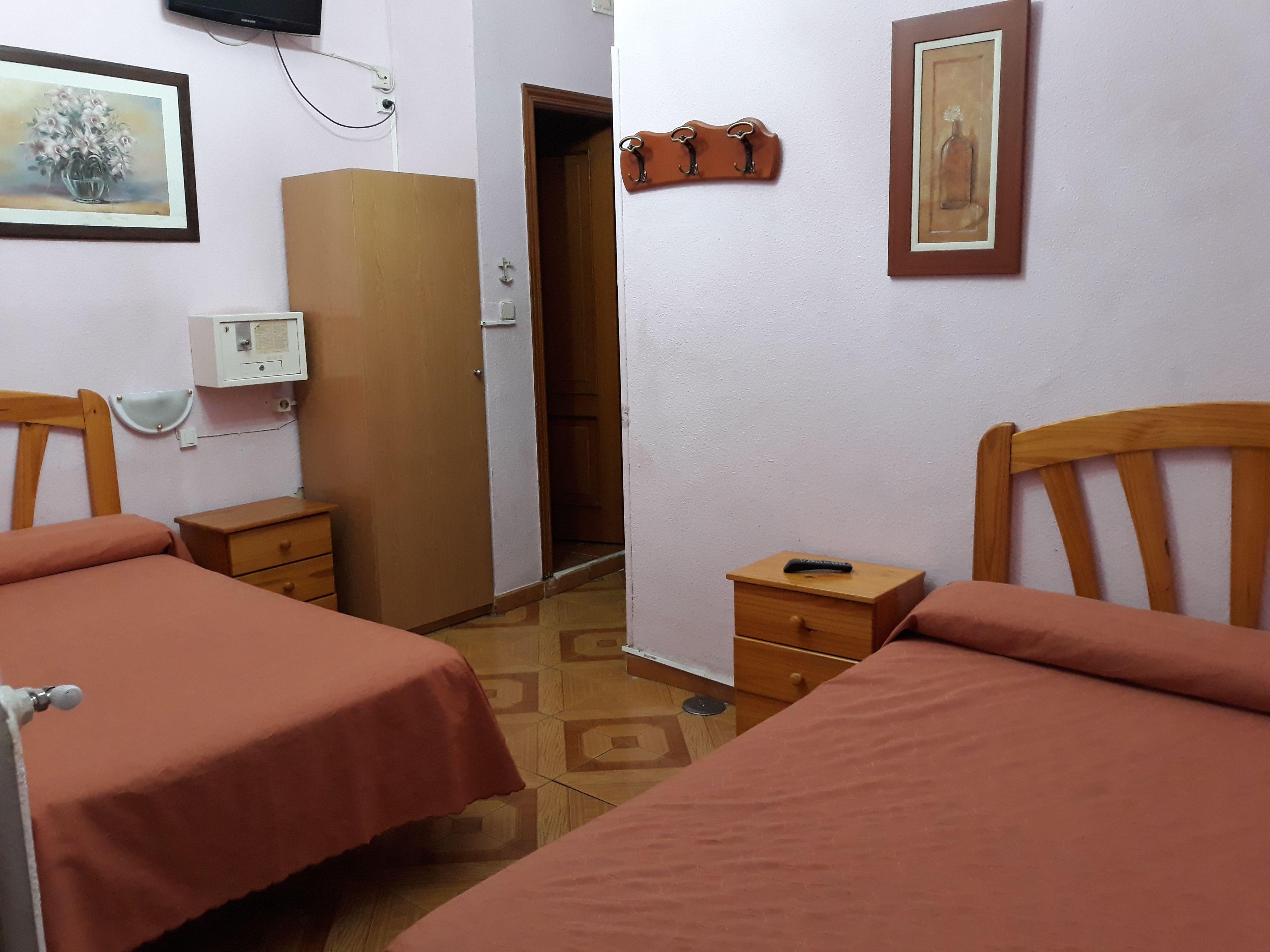 Hostal Fuentesol, Madrid